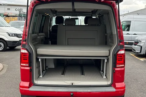 KU18XUW Volkswagen California 2.0 TDI BlueMotion Tech Beach 150PS DSG Thumbnail #7