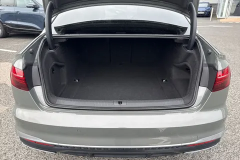 PY72AYB Audi A4 S line 40 TDI quattro 204 PS S tronic Thumbnail #7