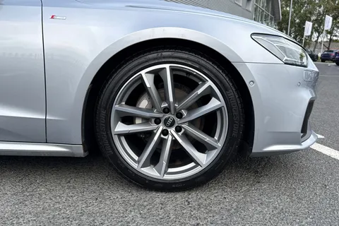 9 of 65 for AUDI A7 40 TDI Quattro Black Edition 5dr S Tronic