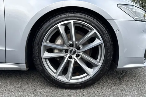 10 of 65 for AUDI A7 40 TDI Quattro Black Edition 5dr S Tronic