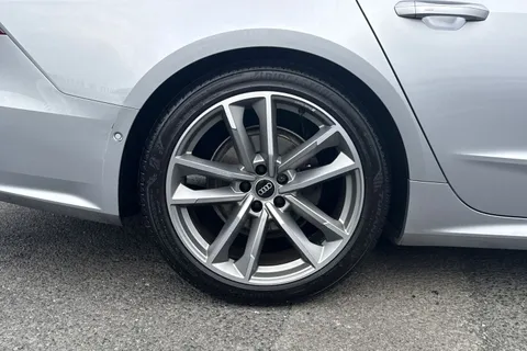 11 of 65 for AUDI A7 40 TDI Quattro Black Edition 5dr S Tronic