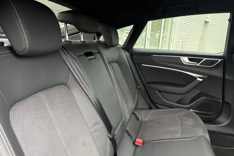 18 of 65 for AUDI A7 40 TDI Quattro Black Edition 5dr S Tronic