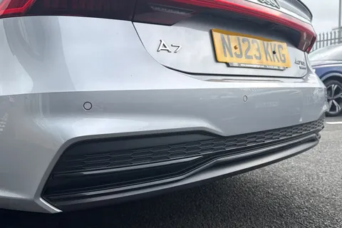34 of 65 for AUDI A7 40 TDI Quattro Black Edition 5dr S Tronic
