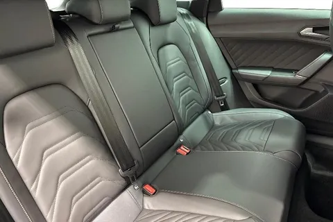 KW25OKH CUPRA Leon 1.5 eTSI V3 DSG Euro 6 (s/s) 5dr Thumbnail #11