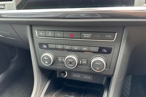  SEAT Ateca 1.5 TSI EVO SE Technology DSG Euro 6 (s/s) 5dr Thumbnail #48