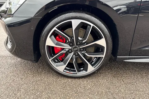 Audi S3 2.0 TFSI Black Edition Sportback S Tronic quattro Euro 6 (s/s) 5dr Thumbnail #10
