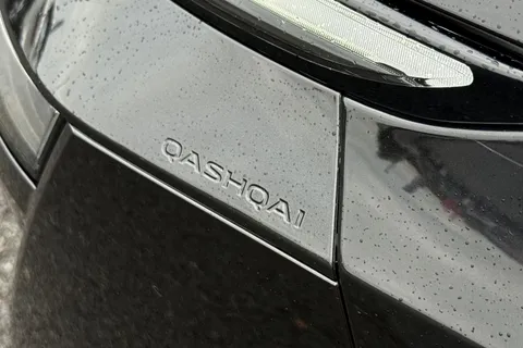 YT72KZX Nissan Qashqai 1.3 DIG-T MHEV N-Connecta XTRON Euro 6 (s/s) 5dr Thumbnail #27