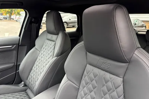 Audi S3 2.0 TFSI Black Edition Sportback S Tronic quattro Euro 6 (s/s) 5dr Thumbnail #24