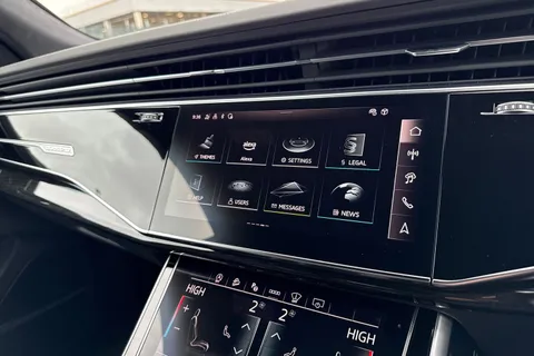  Audi Q8 3.0 TDI V6 50 Vorsprung Tiptronic quattro Euro 6 (s/s) 5dr Thumbnail #51