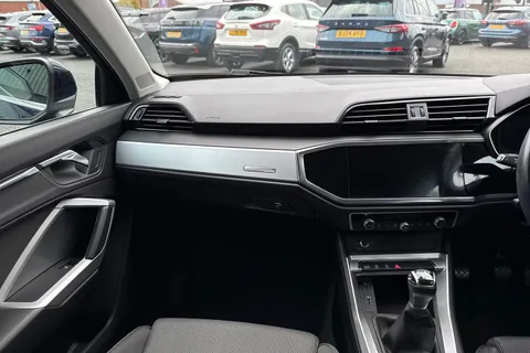 20 of 51 for AUDI Q3 35 TDI Quattro Sport 5dr