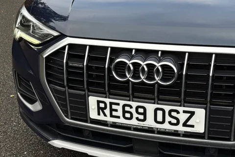 26 of 51 for AUDI Q3 35 TDI Quattro Sport 5dr