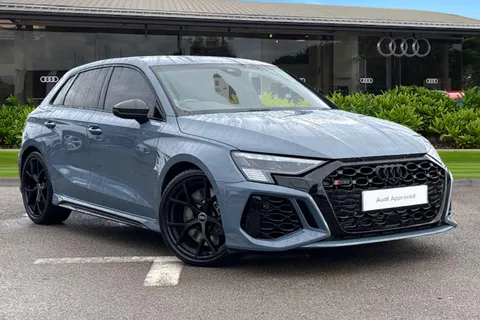 YH22ZWT Audi RS 3 RS 3 Sportback Carbon Black   400 PS S tronic Thumbnail #2