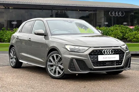 KO74RYV Audi A1 S line 30 TFSI 116 PS S tronic Thumbnail #2