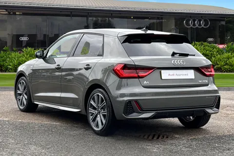 KO74RYV Audi A1 S line 30 TFSI 116 PS S tronic Thumbnail #3