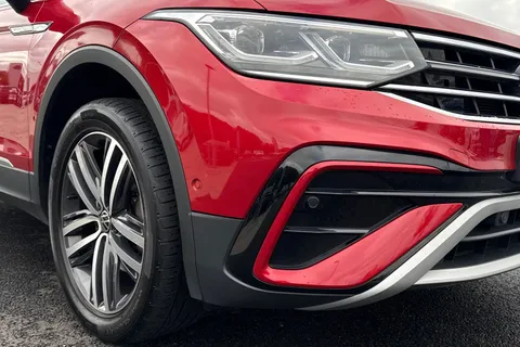 9 of 51 for VOLKSWAGEN TIGUAN ALLSPACE 1.5 TSI Elegance 5dr DSG