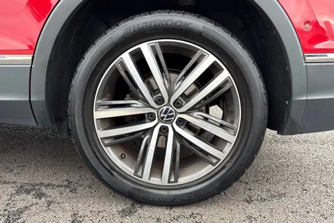 13 of 51 for VOLKSWAGEN TIGUAN ALLSPACE 1.5 TSI Elegance 5dr DSG