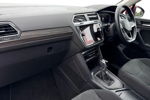 15 of 51 for VOLKSWAGEN TIGUAN ALLSPACE 1.5 TSI Elegance 5dr DSG