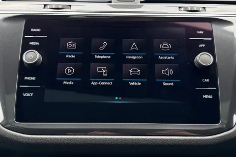 17 of 51 for VOLKSWAGEN TIGUAN ALLSPACE 1.5 TSI Elegance 5dr DSG