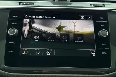 45 of 51 for VOLKSWAGEN TIGUAN ALLSPACE 1.5 TSI Elegance 5dr DSG