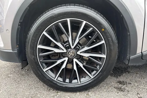 YA67YNB Toyota C-Hr 1.2 VVT-i Excel Euro 6 (s/s) 5dr Thumbnail #11