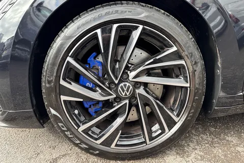 12 of 64 for VOLKSWAGEN ARTEON 2.0 TSI R 5dr 4MOTION DSG