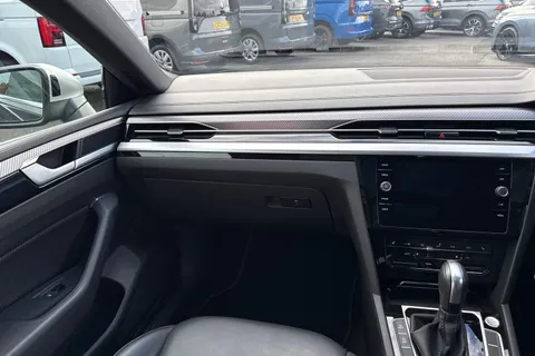 20 of 64 for VOLKSWAGEN ARTEON 2.0 TSI R 5dr 4MOTION DSG