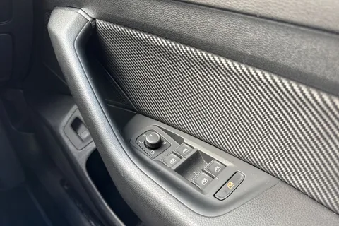 21 of 64 for VOLKSWAGEN ARTEON 2.0 TSI R 5dr 4MOTION DSG