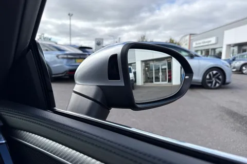 41 of 64 for VOLKSWAGEN ARTEON 2.0 TSI R 5dr 4MOTION DSG