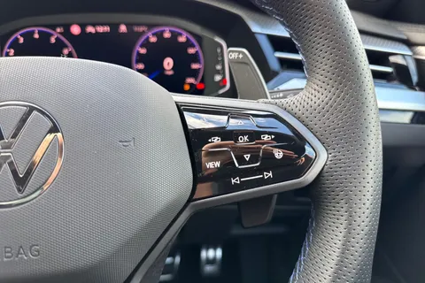 46 of 64 for VOLKSWAGEN ARTEON 2.0 TSI R 5dr 4MOTION DSG