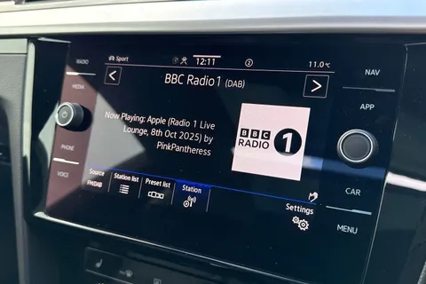 51 of 64 for VOLKSWAGEN ARTEON 2.0 TSI R 5dr 4MOTION DSG