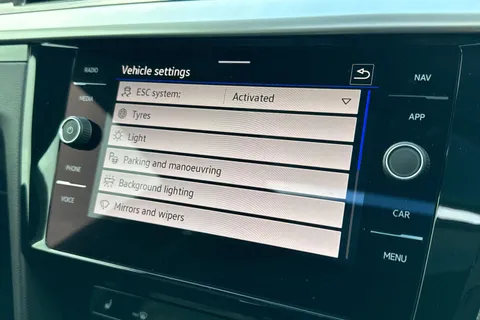 56 of 64 for VOLKSWAGEN ARTEON 2.0 TSI R 5dr 4MOTION DSG