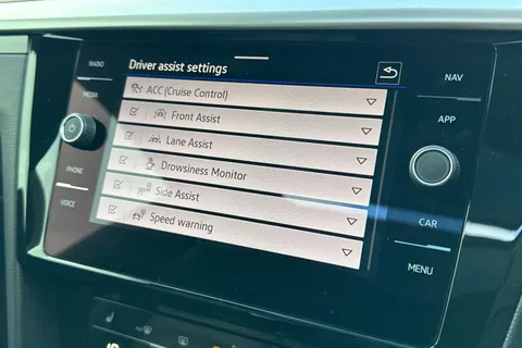 57 of 64 for VOLKSWAGEN ARTEON 2.0 TSI R 5dr 4MOTION DSG