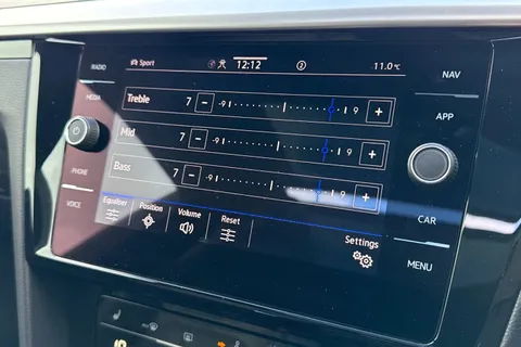 58 of 64 for VOLKSWAGEN ARTEON 2.0 TSI R 5dr 4MOTION DSG