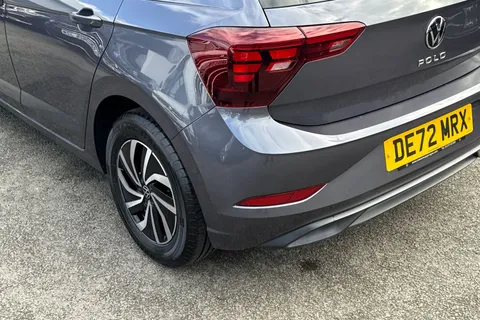 DE72MRX Volkswagen Polo 1.0 TSI Life 5dr | App Connect | Rain Sensors Thumbnail #8