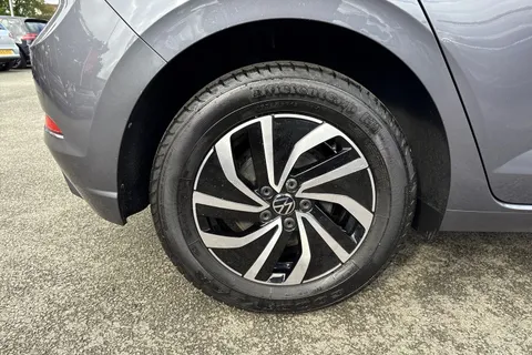 DE72MRX Volkswagen Polo 1.0 TSI Life 5dr | App Connect | Rain Sensors Thumbnail #11