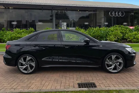 KP25NLJ Audi A3 Black Edition 35 TFSI  150 PS S tronic Thumbnail #4