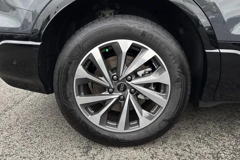  Audi Q6 E-Tron 100kWh Sport Auto quattro 5dr Thumbnail #11