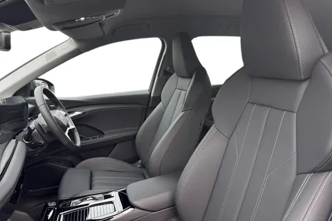  Audi Q6 E-Tron 100kWh Sport Auto quattro 5dr Thumbnail #16