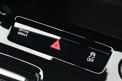  Audi Q6 E-Tron 100kWh Sport Auto quattro 5dr Thumbnail #45