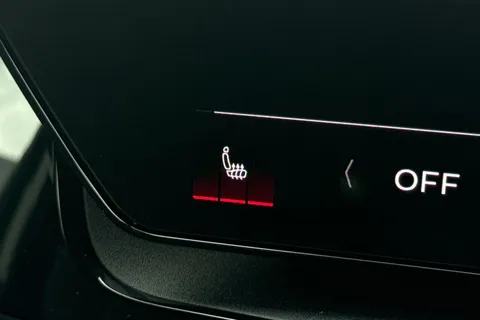  Audi Q6 E-Tron 100kWh Sport Auto quattro 5dr Thumbnail #46