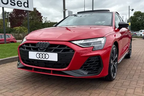  Audi S3 2.0 TFSI Black Edition Sportback S Tronic quattro Euro 6 (s/s) 5dr Thumbnail #25