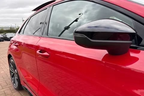  Audi S3 2.0 TFSI Black Edition Sportback S Tronic quattro Euro 6 (s/s) 5dr Thumbnail #27