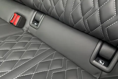  Audi S3 2.0 TFSI Black Edition Sportback S Tronic quattro Euro 6 (s/s) 5dr Thumbnail #38