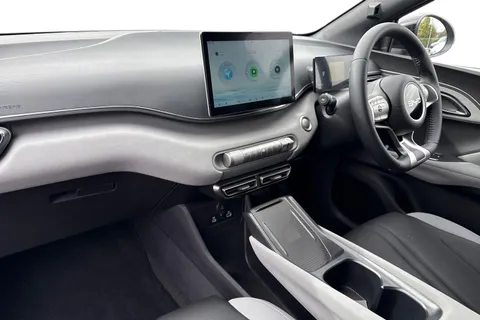 DG25PYX BYD Dolphin Surf 43.2kWh Comfort Auto 5dr Thumbnail #9