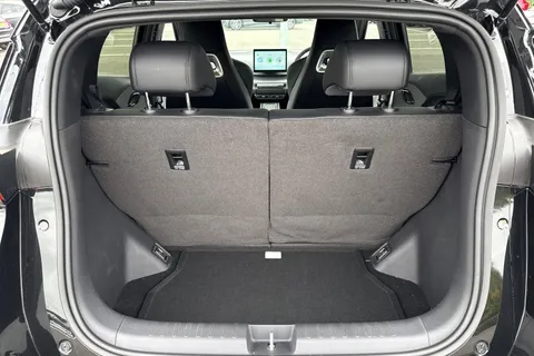 DG25PYX BYD Dolphin Surf 43.2kWh Comfort Auto 5dr Thumbnail #10