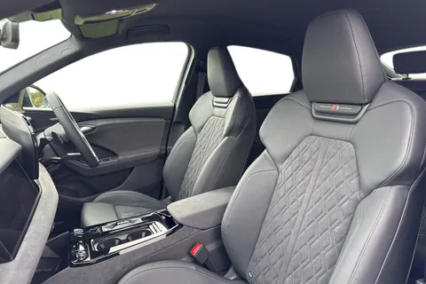  Audi Q6 E-Tron 100kWh Edition 1 Sportback Auto quattro 5dr Thumbnail #16