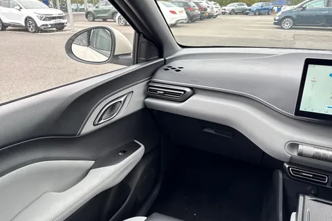 DF25XLU BYD Dolphin Surf 43.2kWh Comfort Auto 5dr Thumbnail #15