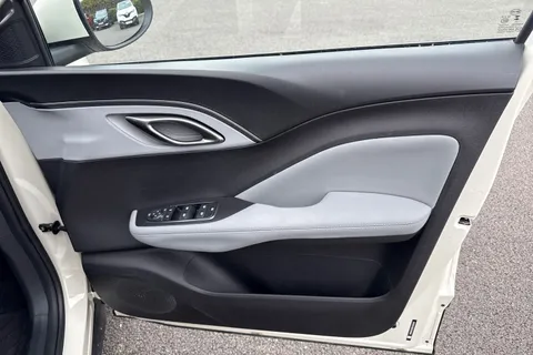 DF25XLU BYD Dolphin Surf 43.2kWh Comfort Auto 5dr Thumbnail #18