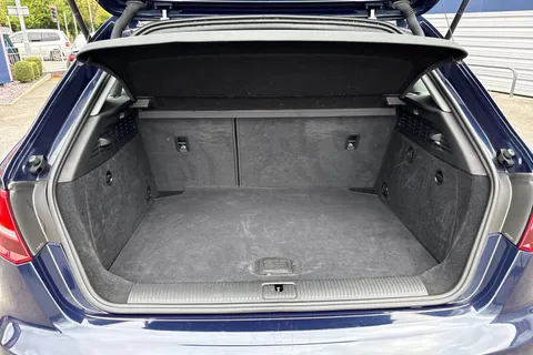 RJ67OJL Audi A3 2.0 TDI Sport Sportback Euro 6 (s/s) 5dr Thumbnail #7