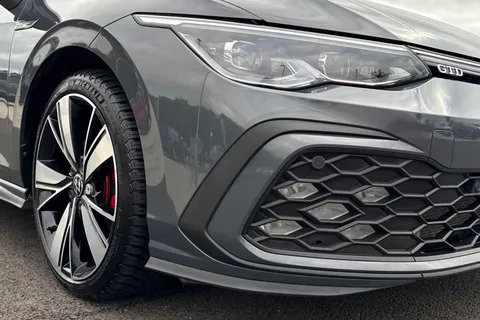 MK22HYN Volkswagen Golf 2.0 TDI 200 GTD 5dr DSG Thumbnail #9